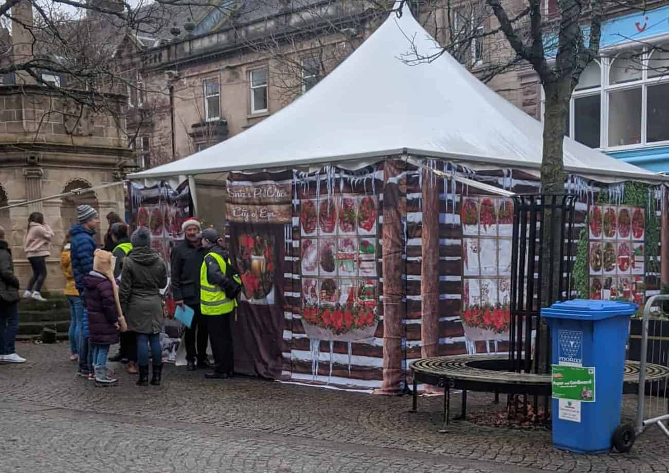 , Elgin’s Christmas Light Switch On