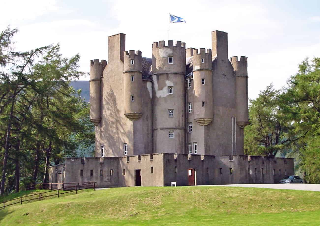 Burns Night North East, Castles on the North East 250: Part 1