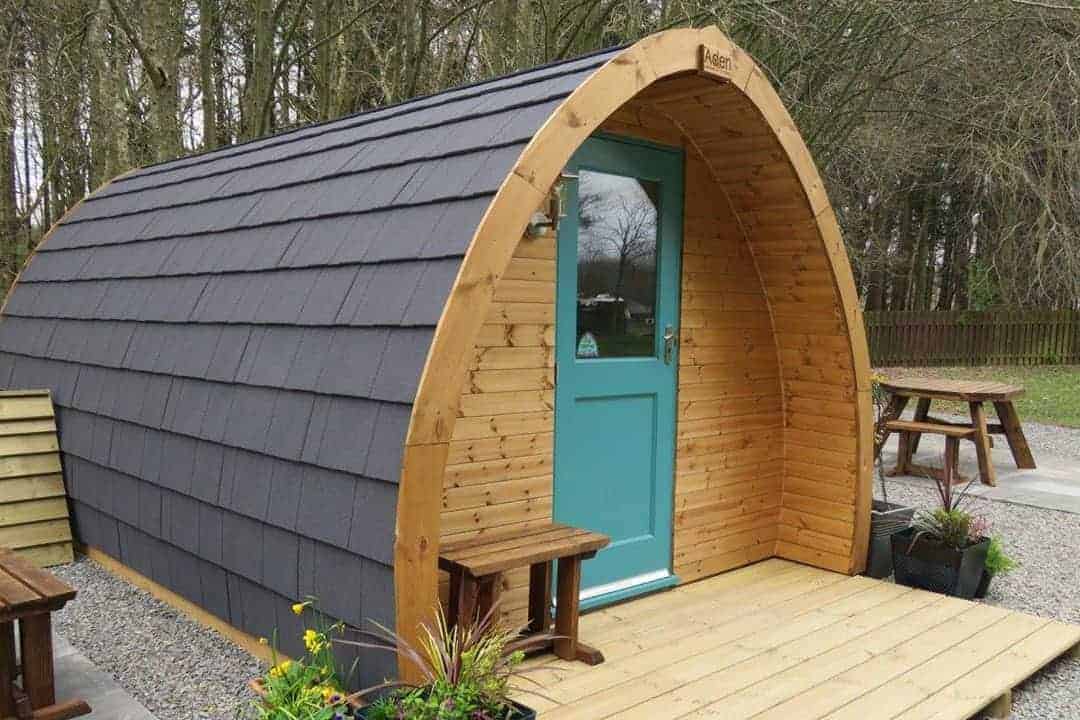 , Accommodation On The NE250